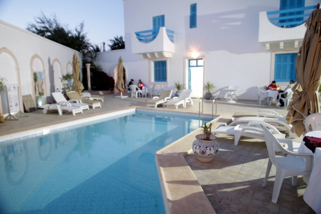 Pool Construction & Renovation — Algarve